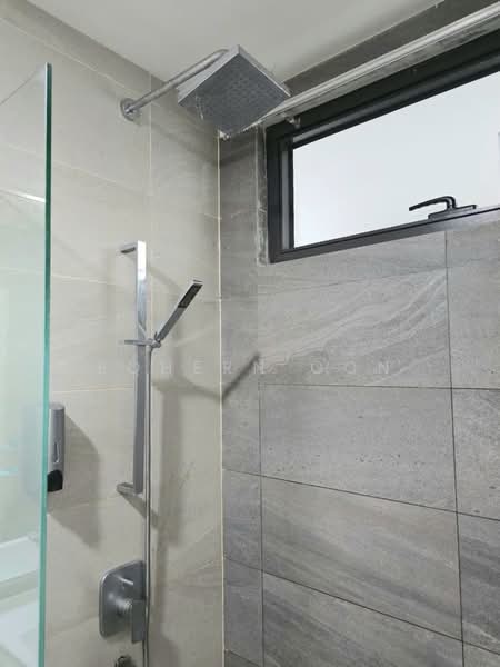 Servis Apartment untuk Disewa di Third Avenue - Eqhern Oon - Bathroom - PropertyGuru.com.my