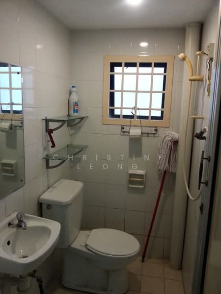 Kondominium untuk Disewa di Polo Park - Christine Leong - Bathroom - PropertyGuru.com.my