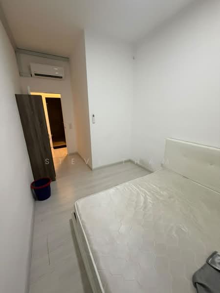 Servis Apartment untuk Disewa di Equine Residence - Steve Tham - Bedroom - PropertyGuru.com.my