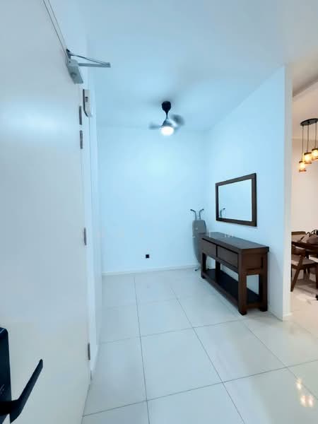 Servis Apartment untuk Disewa di Duta Park Residences - Angel Lim - Entrance - PropertyGuru.com.my