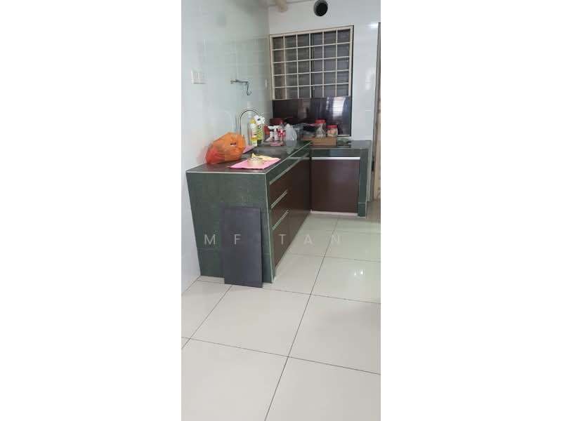 Townhouse for Sale in Kepong (Kuala Lumpur) - Mf Tan - Kitchen - PropertyGuru.com.my