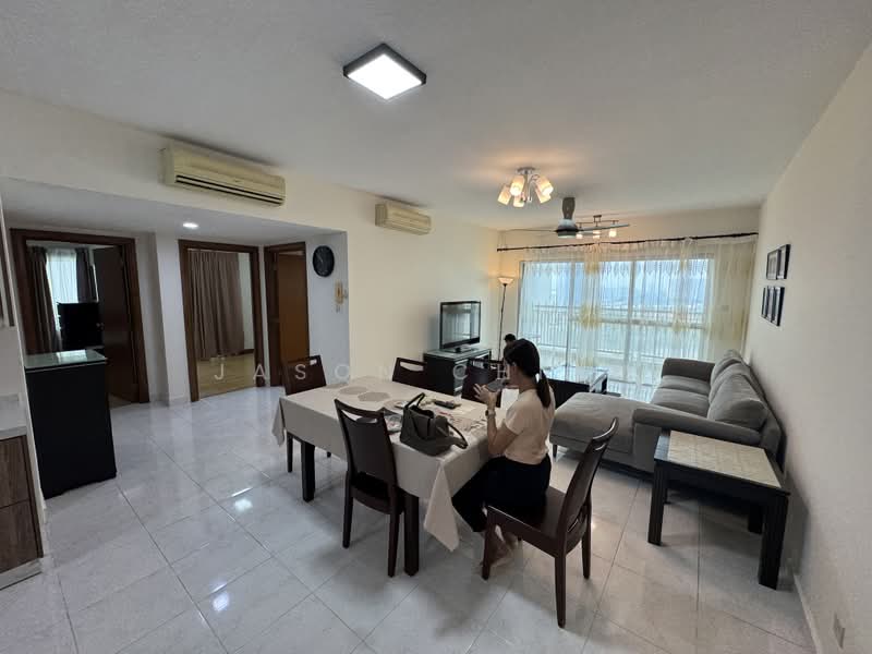 Servis Apartment untuk Disewa di Kiara Designer Suites - Jason Chiam - Living Room - PropertyGuru.com.my