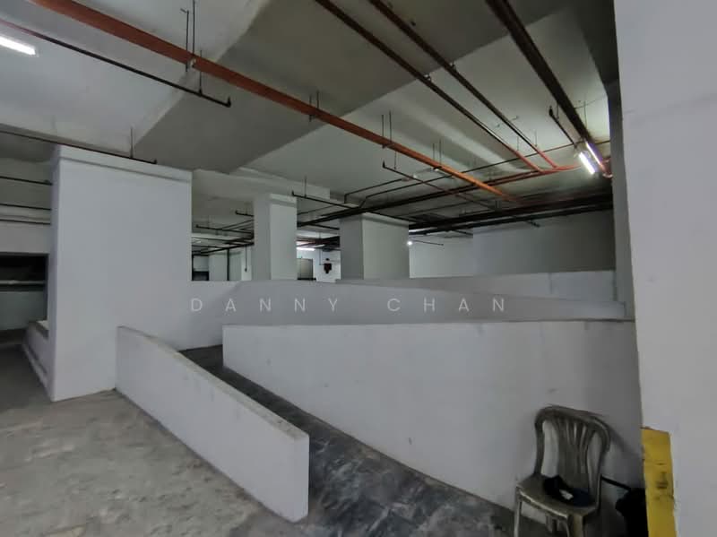 Shop / Office for Rent in Jalan Klang Lama (Old Klang Road) (Kuala Lumpur) - Danny Chan - Car Park - PropertyGuru.com.my