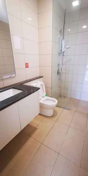 Service Residence for Sale at The Park Sky Residence - Issaac Liew - Bathroom - PropertyGuru.com.my