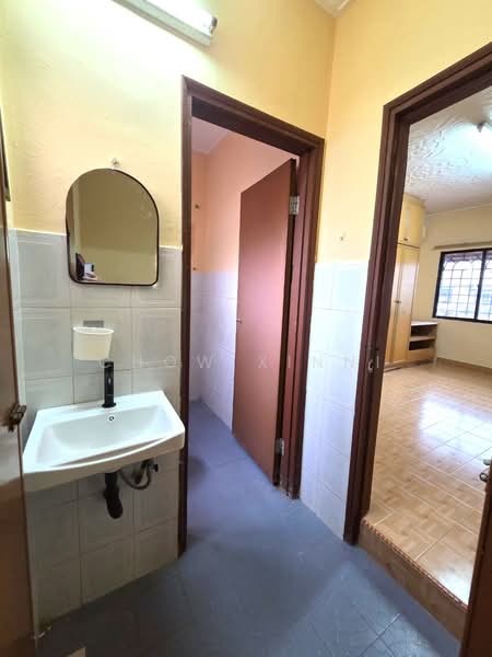 Terraced House for Sale in Usj 2 (Subang Jaya) - CHOW XINNI - Bathroom - PropertyGuru.com.my