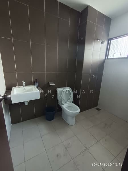Terraced House for Sale in Sungai Buloh (Selangor) - Muhammad Ezwan - Bathroom - PropertyGuru.com.my