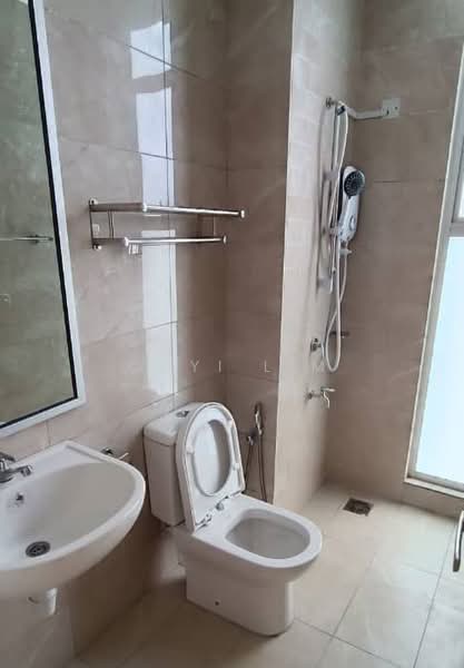 Kondominium untuk Dijual di Anggun Lumayan - Coyi Lim - Bathroom - PropertyGuru.com.my
