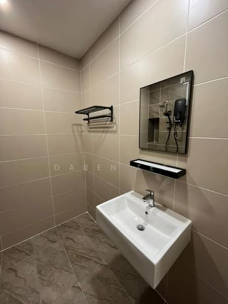 Service Residence for Rent at Veranda Residence - Daren Tee - Bathroom - PropertyGuru.com.my