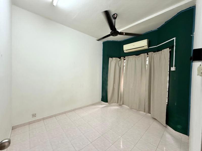 1.5-storey Terraced House for Sale in Usj 6 (Subang Jaya) - Kenix Lee - Interior - PropertyGuru.com.my