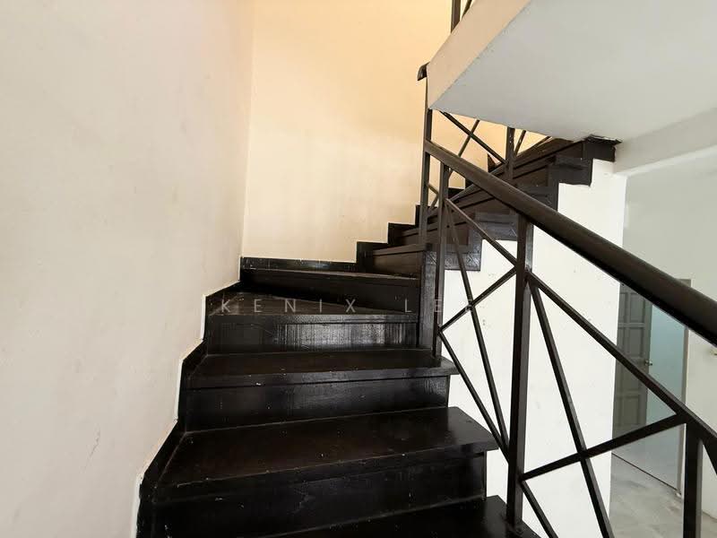 1.5-storey Terraced House for Sale in Usj 6 (Subang Jaya) - Kenix Lee - Interior - PropertyGuru.com.my