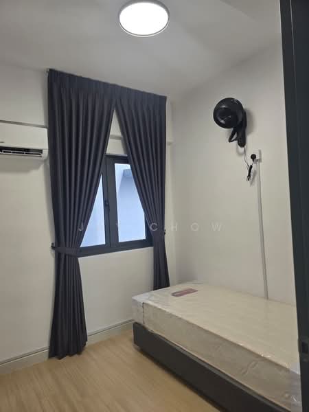 Servis Apartment untuk Disewa di M Arisa - Jay Chow - Bedroom - PropertyGuru.com.my