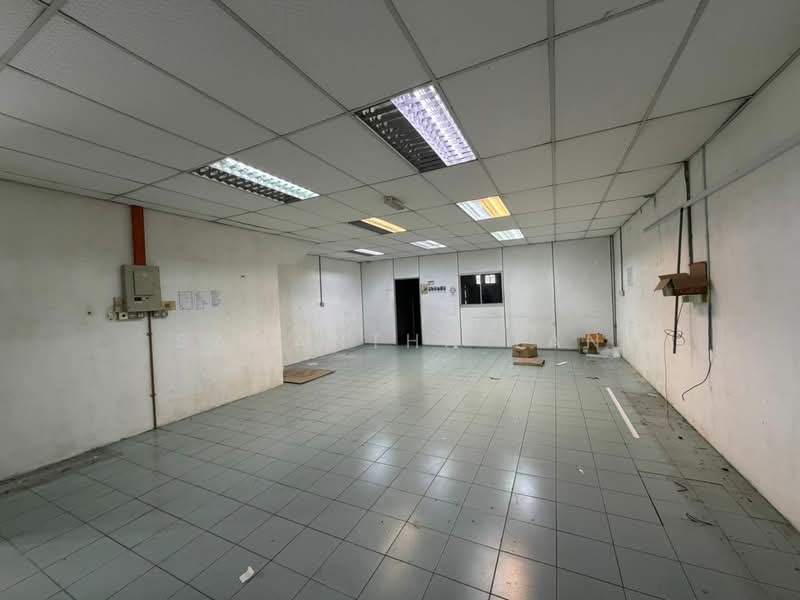 Terrace Factory for Sale in Permas Jaya (Johor Bahru) - Samantha Tan - Interior - PropertyGuru.com.my