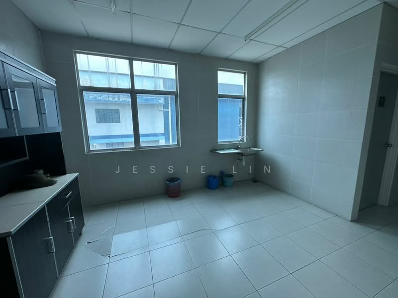 Factory for Sale in Shah Alam (Selangor) - Jessie Lin - Kitchen - PropertyGuru.com.my