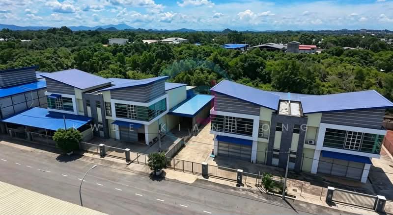 Warehouse for Rent in Tanah Putih Baru (Kuantan) - Kwee Kian Fong - Exterior - PropertyGuru.com.my