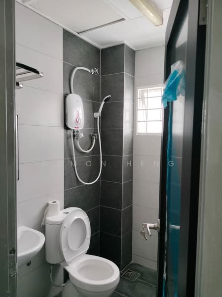 Rumah Teres 2 Tingkat untuk Disewa di Puchong (Selangor) - Damon Heng - PropertyGuru.com.my