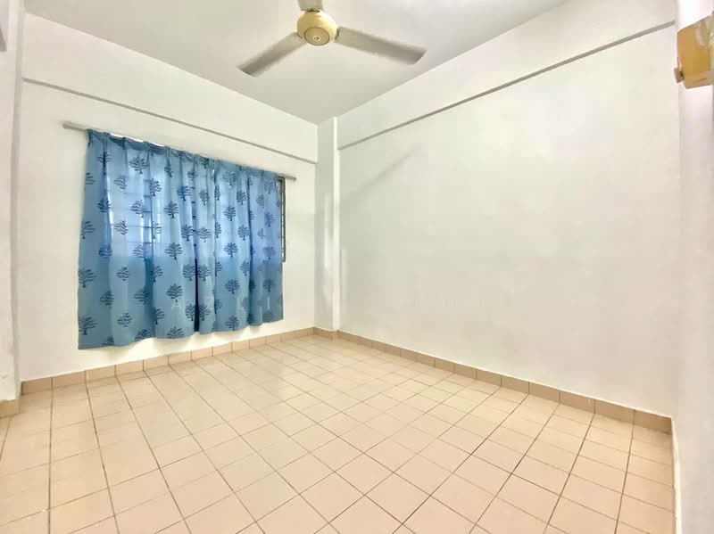 Pangsapuri untuk Dijual di Vista Seri Putra - Azli Ibrahim - Interior - PropertyGuru.com.my
