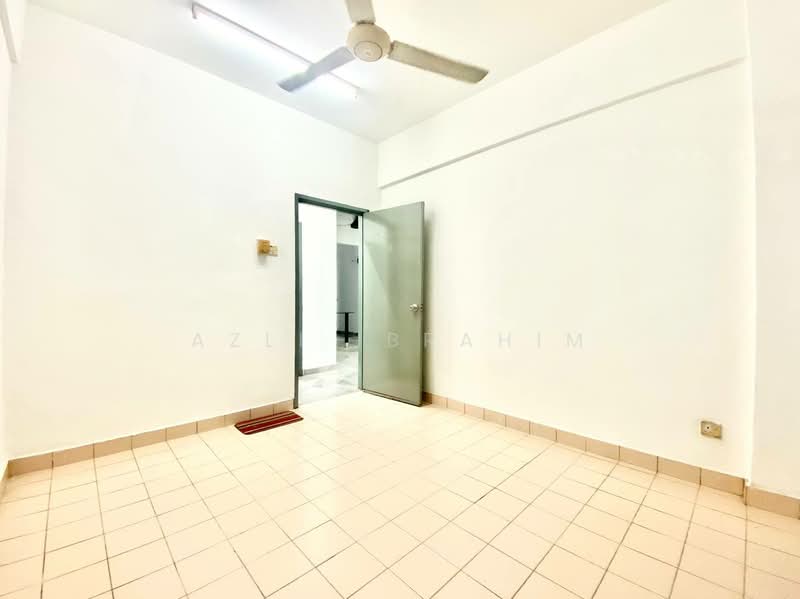 Pangsapuri untuk Dijual di Vista Seri Putra - Azli Ibrahim - Interior - PropertyGuru.com.my