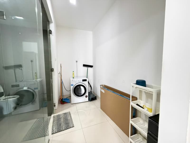 Service Residence for Rent at Tropicana Gardens - Tien Ee Yap - Bathroom - PropertyGuru.com.my
