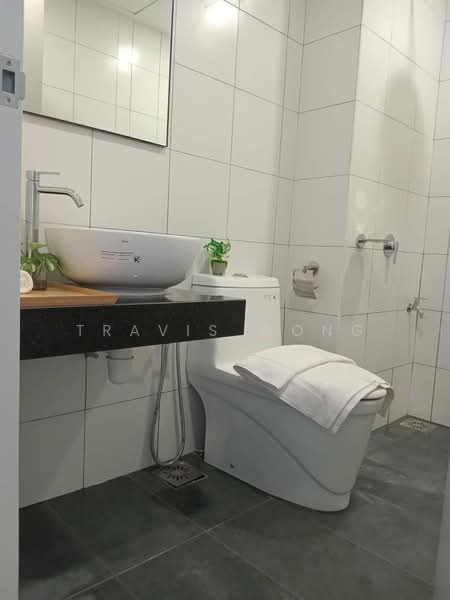 Servis Apartment untuk Dijual di Chambers - Travis Wong - Bathroom - PropertyGuru.com.my