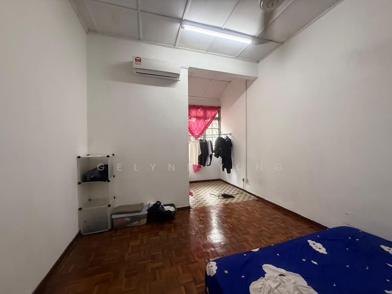 Rumah Teres 2-Tingkat untuk Dijual di Taman Perling (Perling) - Gelyne Yong - Bedroom - PropertyGuru.com.my