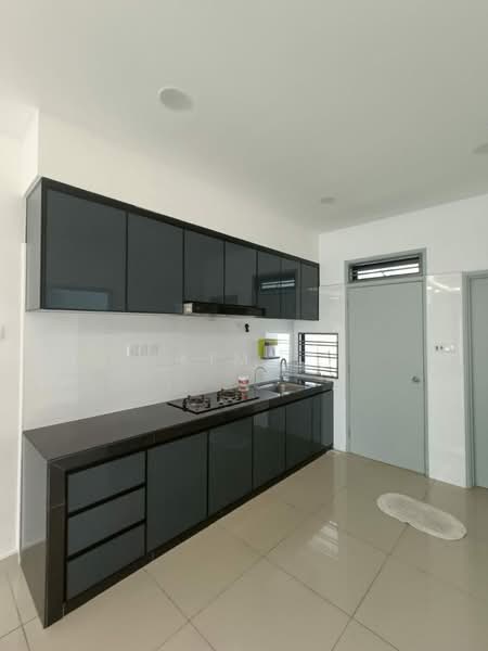 Rumah Teres 2 Tingkat untuk Disewa di Kulai (Johor) - Kim . - Kitchen - PropertyGuru.com.my