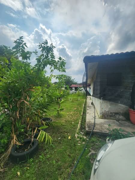 Rumah Teres 1 Tingkat untuk Dijual di Taman Mawar (Pasir Gudang) - Melinda Ee - Exterior - PropertyGuru.com.my