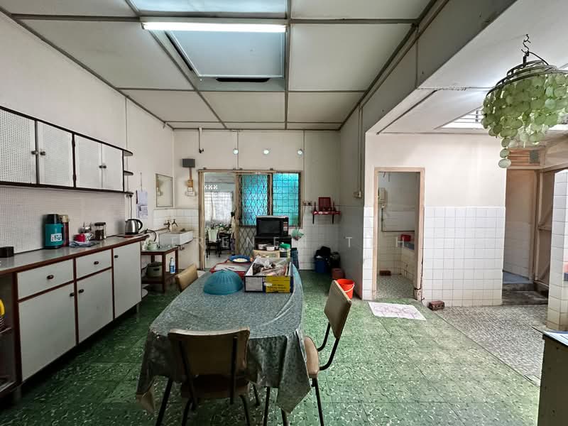 Rumah Berkembar untuk Dijual di Kampung Syed (Pulau Tikus) - SERENEN TEH - Kitchen - PropertyGuru.com.my