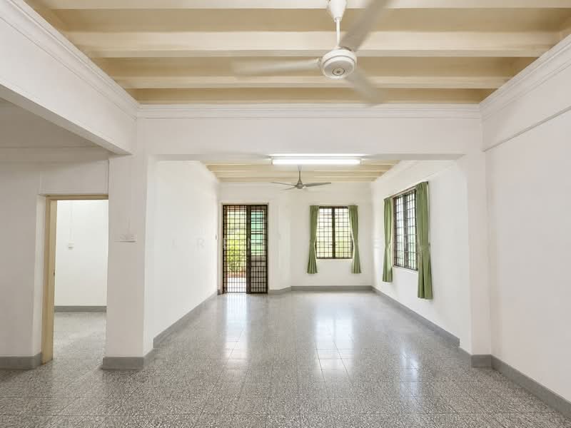 Rumah Berkembar untuk Dijual di Kampung Syed (Pulau Tikus) - SERENEN TEH - Living Room - PropertyGuru.com.my