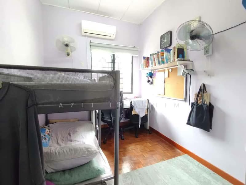 Rumah Teres 2 Tingkat untuk Dijual di Taman Bukit Angsana (Cheras) - Azli Ibrahim - Bedroom - PropertyGuru.com.my