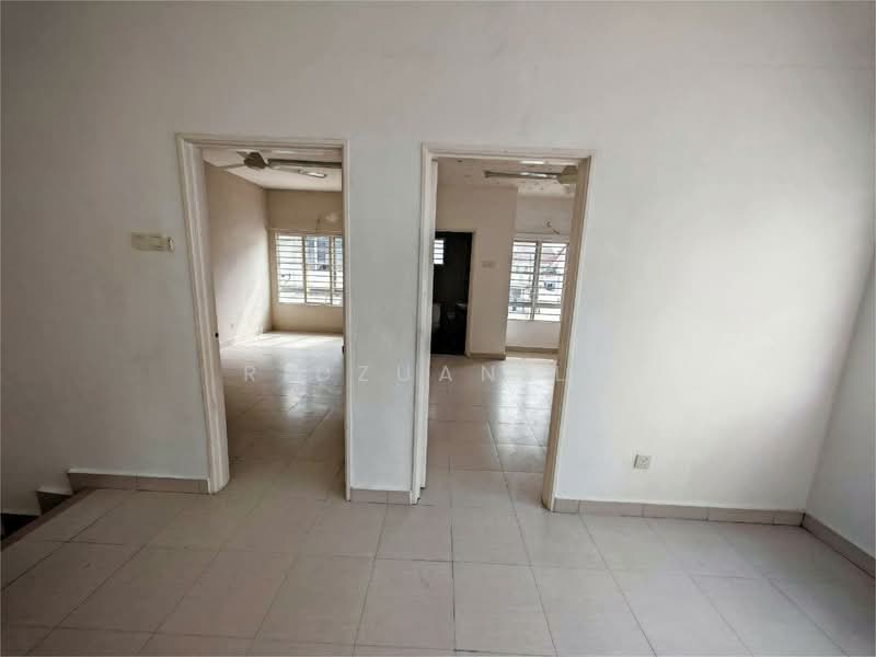 Rumah Teres untuk Dijual di Taman Dato Demang (Seri Kembangan) - Ridzuan Lu - Interior - PropertyGuru.com.my