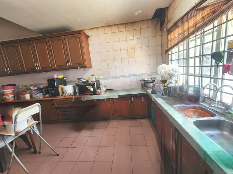 Rumah Teres 2 Tingkat untuk Dijual di Taman Puchong Prima (Puchong) - Jovie Lee - Kitchen - PropertyGuru.com.my