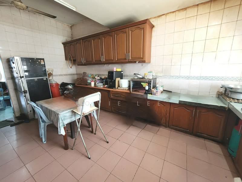Rumah Teres 2 Tingkat untuk Dijual di Taman Puchong Prima (Puchong) - Jovie Lee - Kitchen - PropertyGuru.com.my