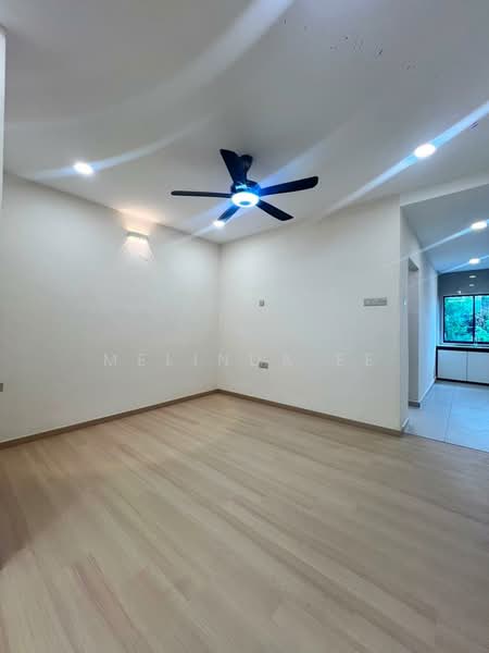 Rumah Teres 2 Tingkat untuk Dijual di Bandar Seri Alam (Masai) - Melinda Ee - Living Room - PropertyGuru.com.my
