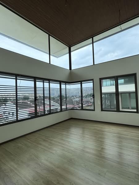 Semi-Detached House for Sale in Taman Bukit Kuchai (Bandar Kinrara) - Sze Yiing Lui - PropertyGuru.com.my