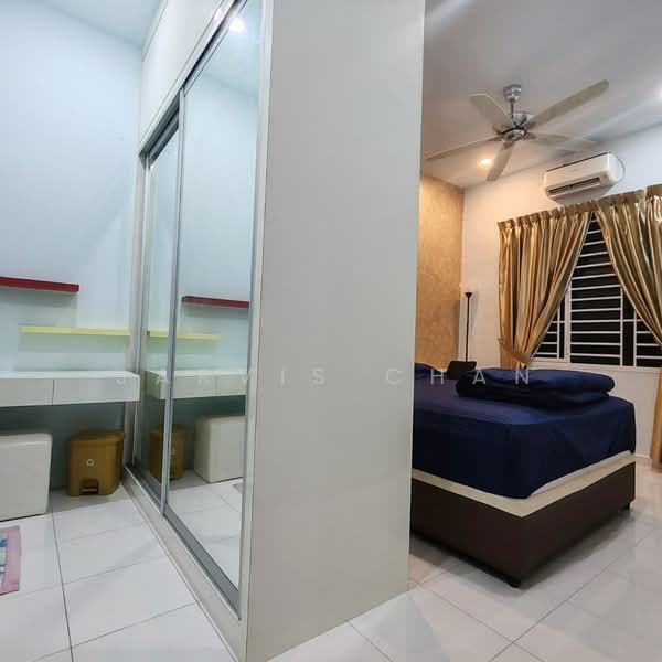 Servis Apartment untuk Dijual di Jentayu Residensi @ Tampoi - Jarvis Chan - Bedroom - PropertyGuru.com.my