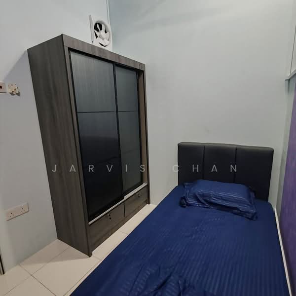 Servis Apartment untuk Dijual di Jentayu Residensi @ Tampoi - Jarvis Chan - Bedroom - PropertyGuru.com.my