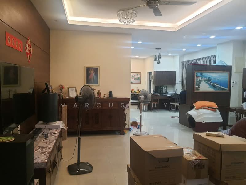 Rumah Berkembar untuk Disewa di Johor Bahru (Johor) - Marcus Thye - Living Room - PropertyGuru.com.my