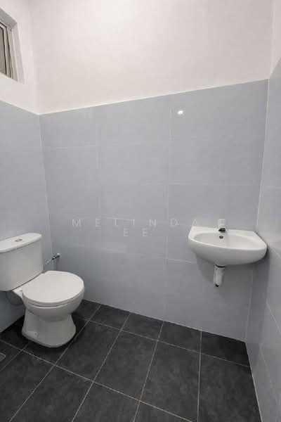 1-storey Terraced House for Sale in Taman Universiti (Skudai) - Melinda Ee - Bathroom - PropertyGuru.com.my
