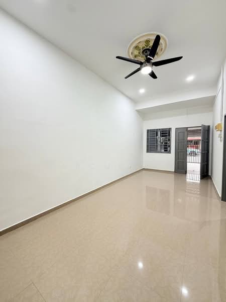 Terraced House for Sale in Taman Kota Jaya (Kota Tinggi) - Marcus Tey - Living Room - PropertyGuru.com.my