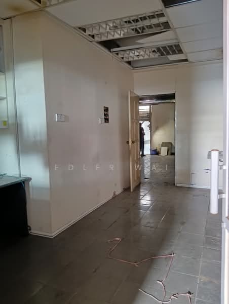 Kedai untuk Dijual di Lunas (Kedah) - Edler Wai - Interior - PropertyGuru.com.my