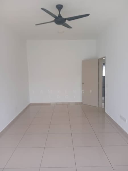 Rumah Teres 2 Tingkat untuk Disewa di Bandar Rimbayu (Telok Panglima Garang) - Lawrence Looi - Living Room - PropertyGuru.com.my