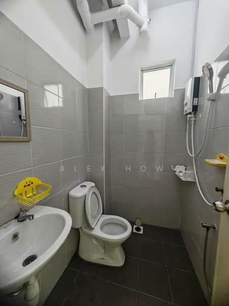 Apartment for Rent at Seri Molek Perdana - Alex How - Bathroom - PropertyGuru.com.my
