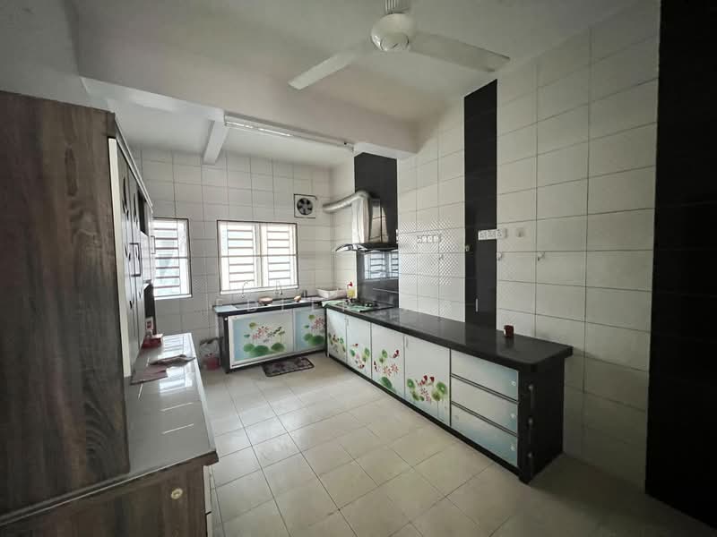 2-storey Terraced House for Sale in Taman Seri Impian (Bukit Mertajam) - Edler Wai - Kitchen - PropertyGuru.com.my