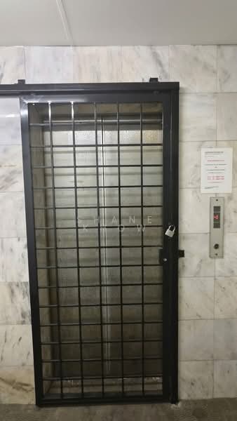 Shop for Sale in Bukit Bintang (KL City Centre) - Shane Khow - Corridor - PropertyGuru.com.my