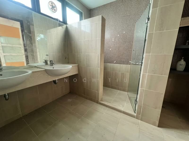 Bungalow for Sale in Gelugor (Penang) - Enoch Tiu - Bathroom - PropertyGuru.com.my