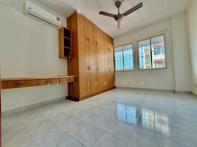 Apartment for Sale at Ixora Apartments - Azli Ibrahim - Bedroom - PropertyGuru.com.my