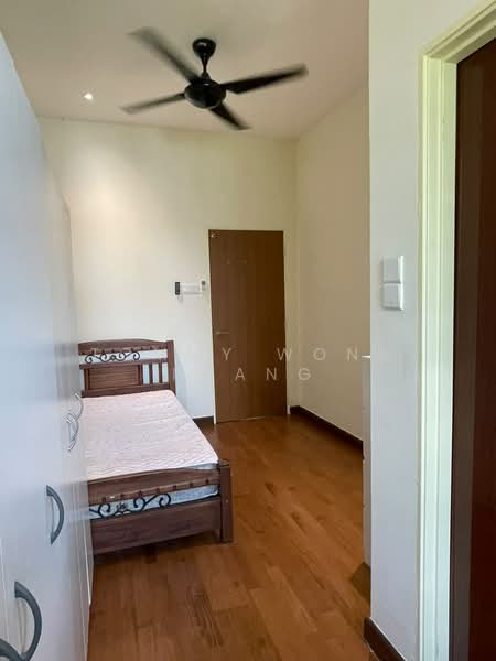 Rumah Teres 2 Tingkat untuk Disewa di Bandar Kinrara Seksyen 1 (Bandar Kinrara) - Tommy Wong Phang - Bedroom - PropertyGuru.com.my