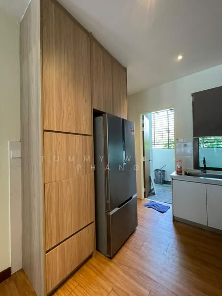 Rumah Teres 2 Tingkat untuk Disewa di Bandar Kinrara Seksyen 1 (Bandar Kinrara) - Tommy Wong Phang - Kitchen - PropertyGuru.com.my