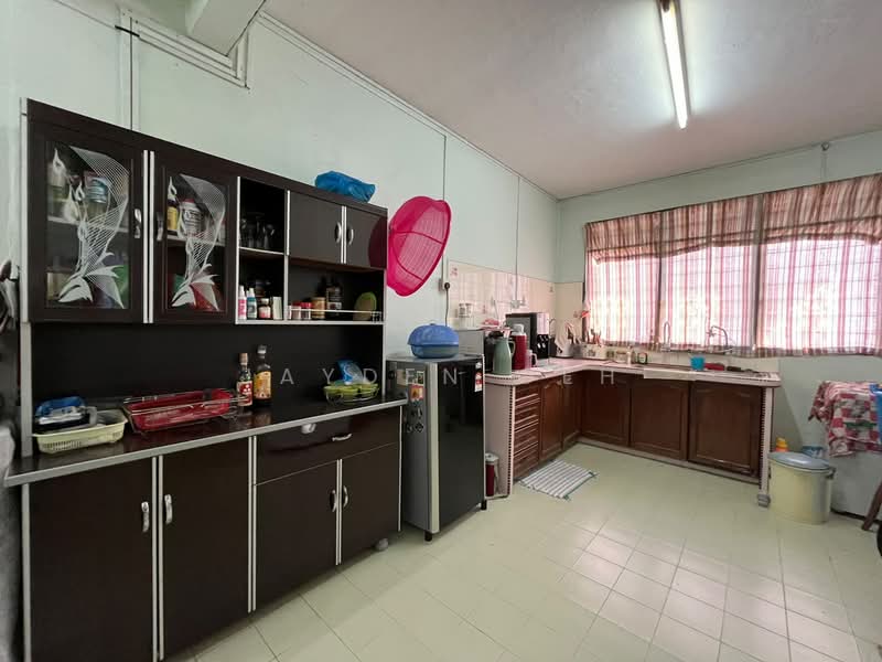 2-storey Terraced House for Sale in Taman Sultan Abdul Halim (Alor Setar) - Jayden Geh - Kitchen - PropertyGuru.com.my