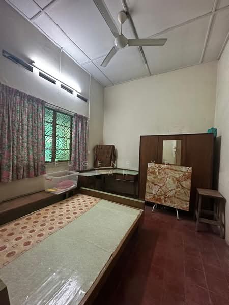 Rumah Berkembar untuk Disewa di George Town (Penang) - Eugene YE Tan - Bedroom - PropertyGuru.com.my